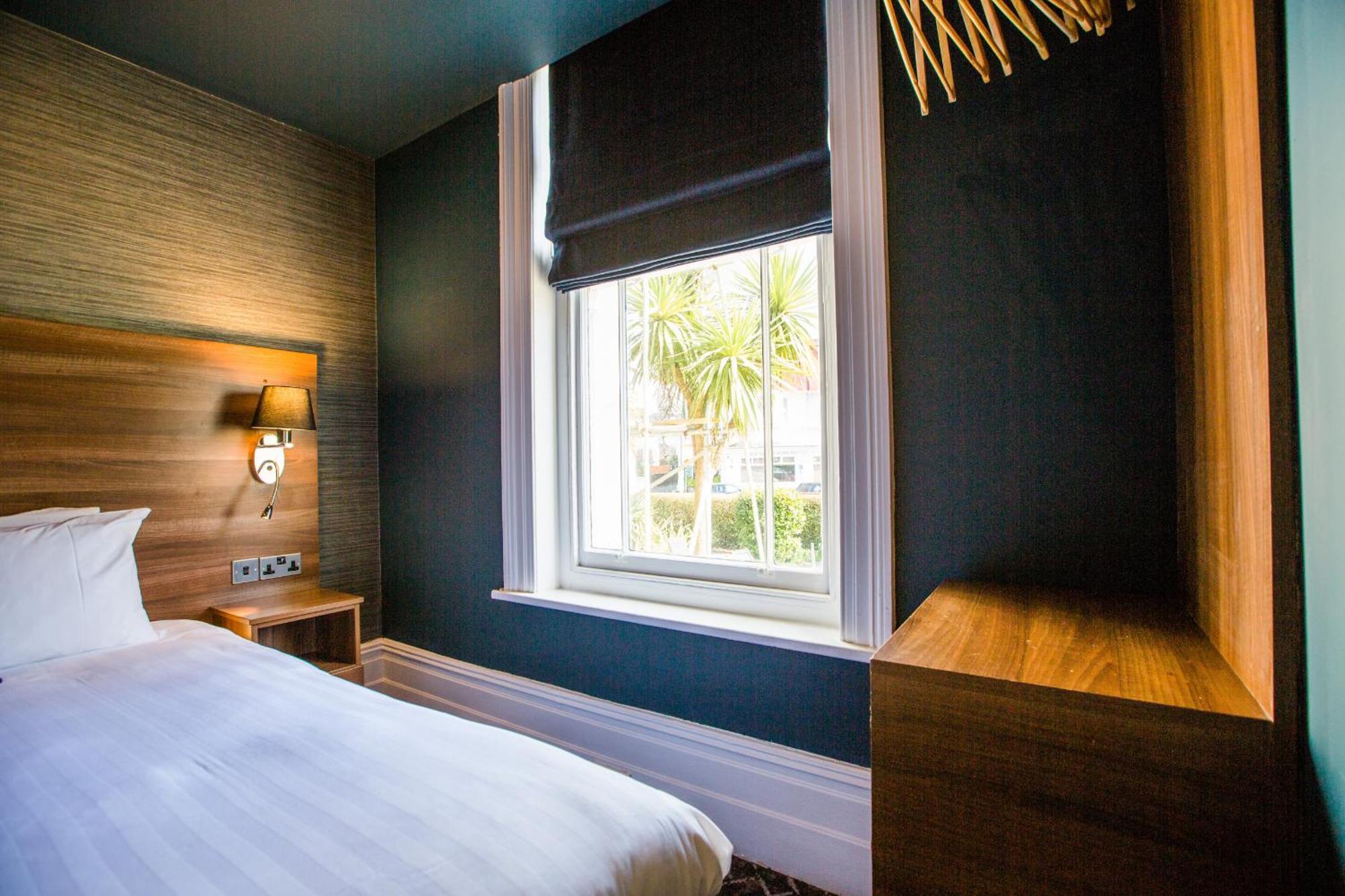No5 Durley Road - Contemporary Serviced Rooms And Suites Bournemouth Oda fotoğraf